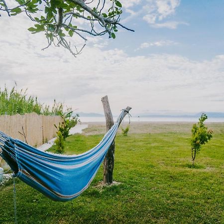 House By The Sea Apartment Лефкими Екстериор снимка