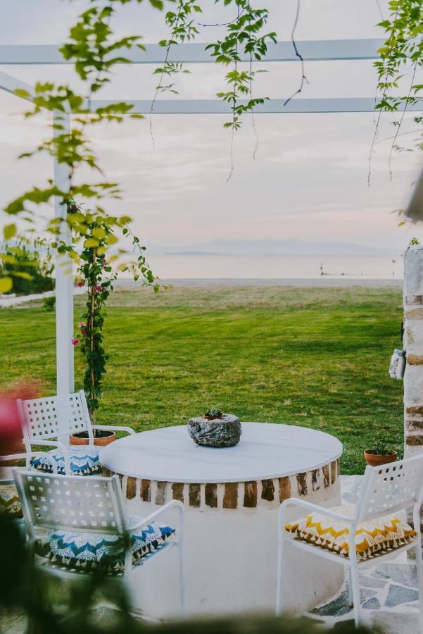 House By The Sea Apartment Лефкими Екстериор снимка